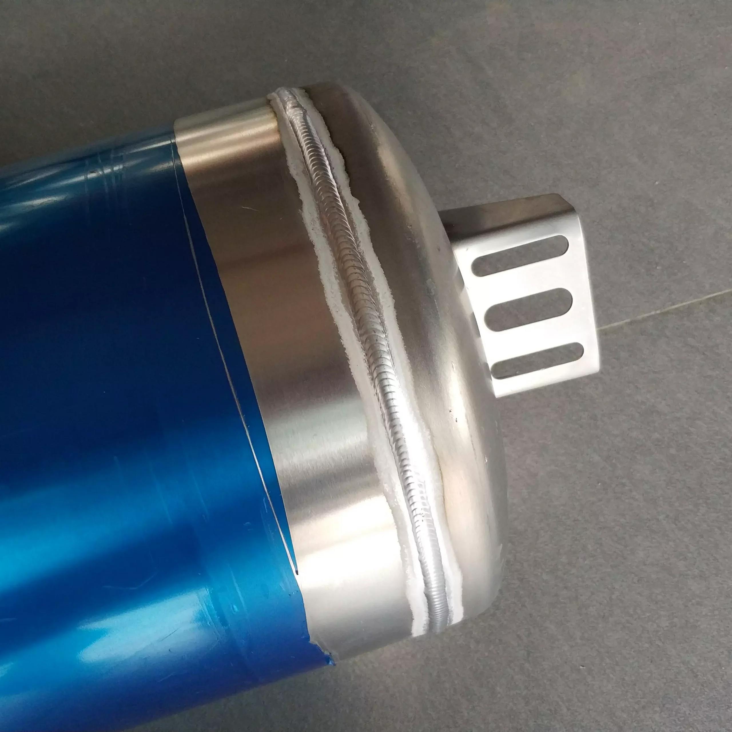 Air tank