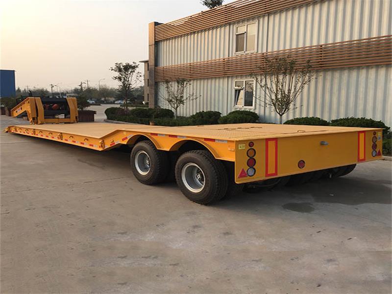 Removable Gooseneck Truck