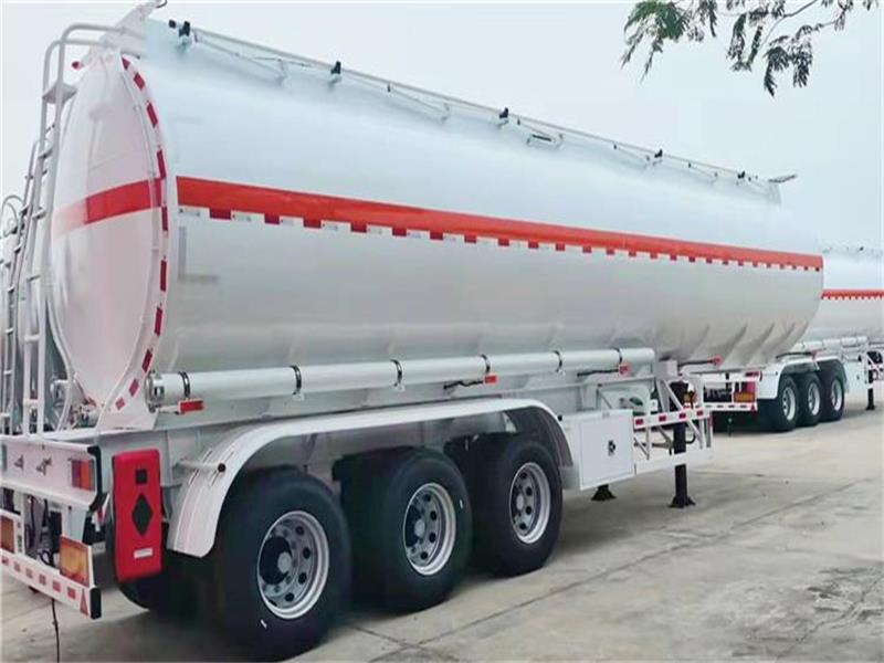 CIMC 46800 Liters Aluminum Tanker Trailer