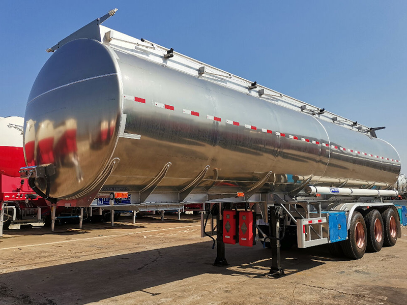 CIMC 3 Axles Aluminum Diesel Transfer Tank Trailer