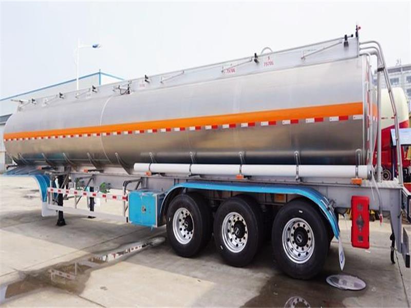 CIMC 4 Axle Aluminum Tanker Trailer